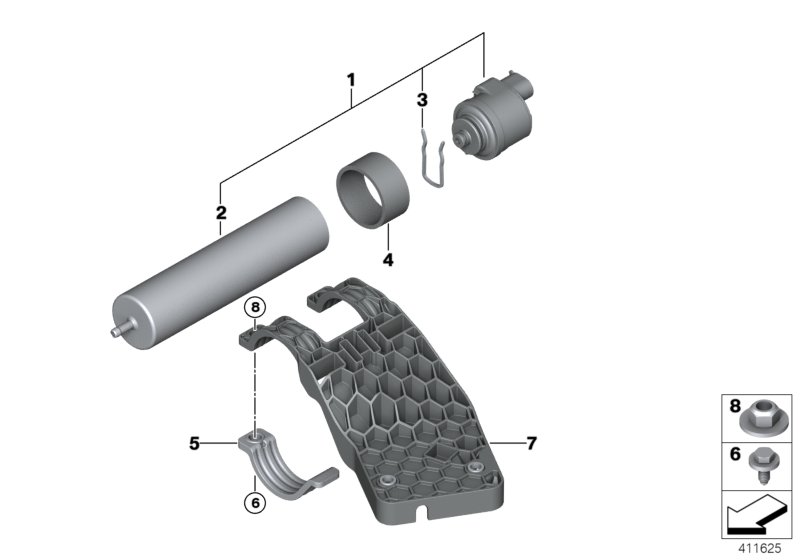 Fuel strainer with heating
