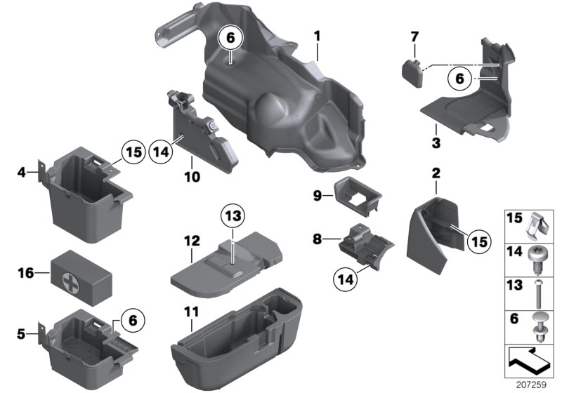 Lateral trunk floor trim panel