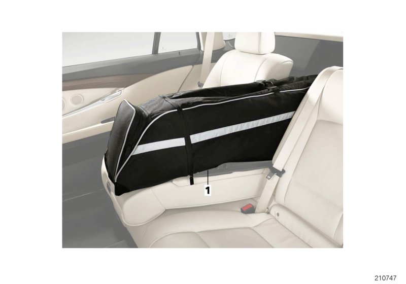 Ski and snowboard bag