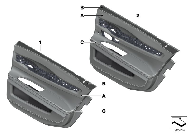 Individual rear door trim panel,leather